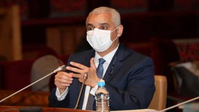 أكد خالد آيت الطالب؛ وزير الصحة، اليوم الثلاثاء بالرباط، أن المغرب لم يستلم أي جرعة من اللقاح المضاد لكوفيد 19 إلى حدود اليوم.