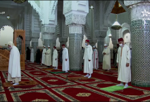أقام المغاربة في مختلف مساجد المملكة اليوم الجمعة 3 رمضان 1442هـ/ 16 أبريل 2021م أول صلاة جمعة لهم خلال شهر رمضان الكريم في ظل احترام الإجر