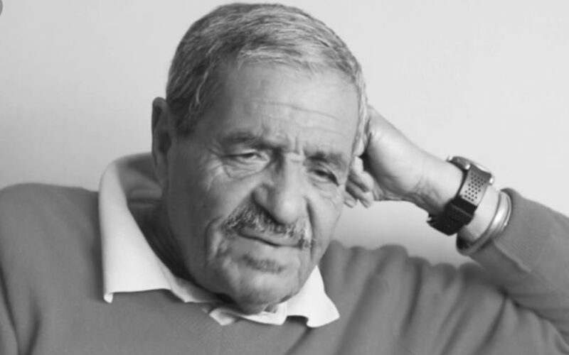 انتقل إلى عفو الله الصحفي خالد الجامعي، صباح اليوم الثلاثاء، بعد صراع طويل مع المرض، وذلك حسب ما علم لدى أسرته.وشغل خالد الجامعي، وهو مناضل.