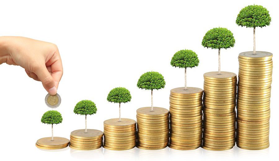 الفقر ظاهرة اقتصادية واجتماعية قديمة تعاني منها الدول المتقدمة منها والمتخلِّفة؛ فالدول الغنية لا تخلو من وجود طبقة من الفقراء، والدول الفقي