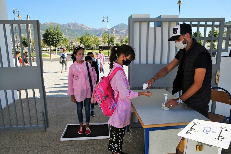 عقدت وزارة التربية الوطنية والتكوين المهني والتعليم العالي والبحث العلمي، أمس الثلاثاء، lجتماعا، عبر تقنية المناظرة المرئية ، مع الهيئات ال