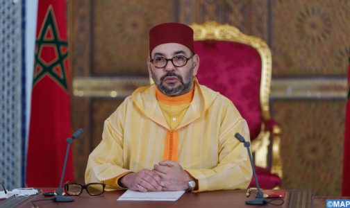 أكد الملك محمد السادس، أمس الجمعة، أن الولاية التشريعية الحالية تأتي في الوقت الذي يدشن فيه المغرب مرحلة جديدة تقتضي تضافر الجهود حول الأول