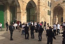 اقتحم عشرات المستوطنين اليهود، صباح اليوم الأربعاء (3-11)، المسجد الأقصى، بحراسة مشددة من شرطة الاحتلال الإسرائيلي.وذكرت مصادر محلية، أن عش