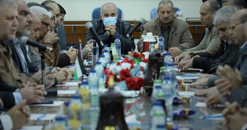 قالت الفصائل الفلسطينية، اليوم السبت: إن الشعب الفلسطيني بجميع قواه ومؤسساته موحد في رفض وإدانة قرار الحكومة البريطانية بإعلان حركة "حماس"