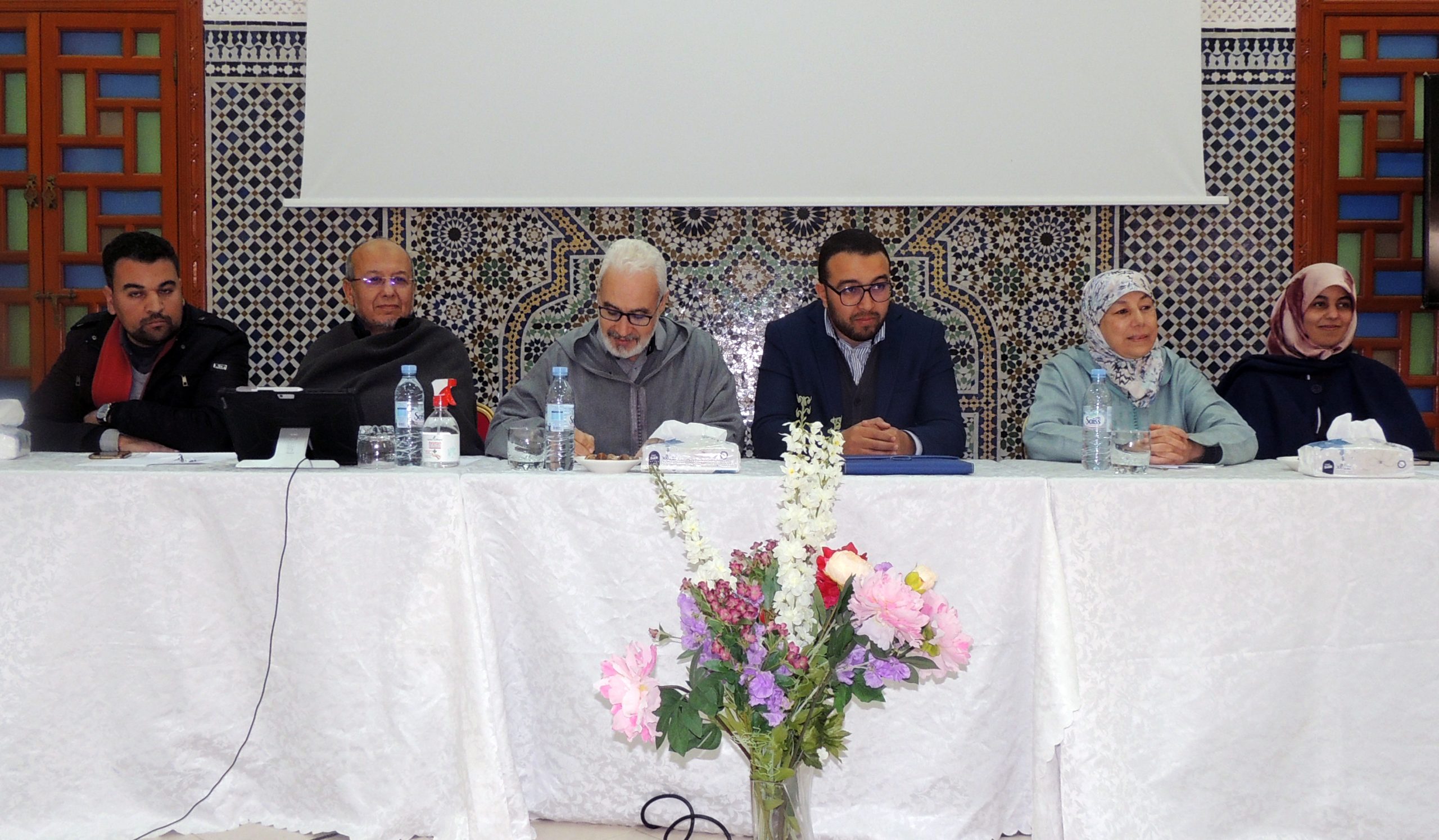 عقد المكتب التنفيذي لحركة التوحيد والإصلاح مساء يوم السبت 4 دجنبر 2021 لقاء تواصليا مع اللجنة التنفيذية لمنظمة التجديد الطلابي بمقر المركزي