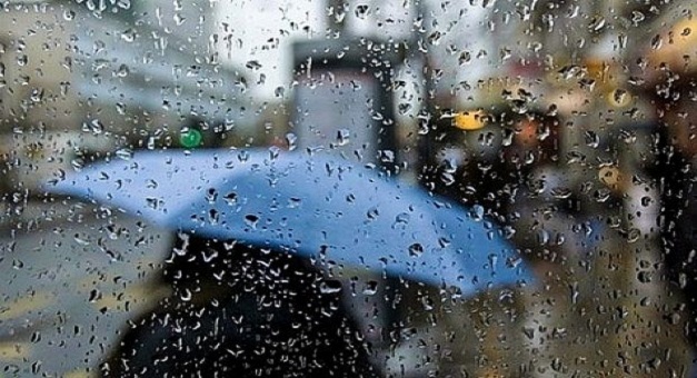  أفادت المديرية العامة للأرصاد الجوية، بأن زخات مطرية قوية، محليا رعدية (من 20 إلى 40 ملم) متوقعة غدا الخميس بعدد من مناطق المملكة.وأوضحت ال