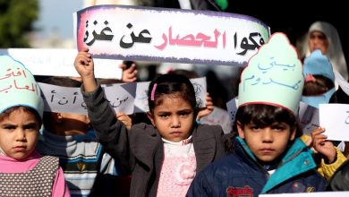 ذكر المرصد "الأورومتوسطي" لحقوق الإنسان أن أكثر من نصف سكان غزة فقراء، داعياً لإنهاء حصار الاحتلال المفروض على القطاع منذ 16 عاماً. جاء ذلك