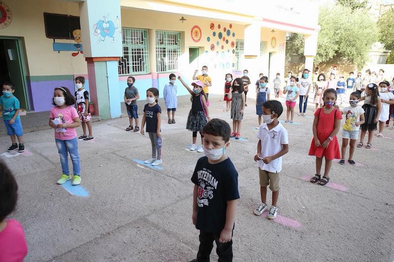 كشفت وزارة التربية الوطنية والتعليم الأولي والرياضة عن تسجيل 4870 حالة إصابة بفيروس (كوفيد 19) بالمؤسسات التعليمية العمومية والخصوصية بمختل