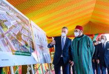 ترأس الملك محمد السادس، يوم الخميس 27 يناير 2022 بإقليم بنسليمان (جهة الدار البيضاء- سطات) حفل إطلاق أشغال إنجاز مصنع لتصنيع اللقاح المضاد