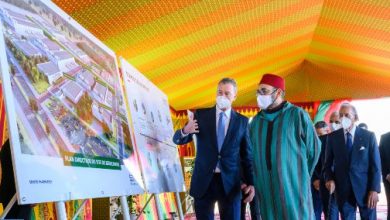 ترأس الملك محمد السادس، يوم الخميس 27 يناير 2022 بإقليم بنسليمان (جهة الدار البيضاء- سطات) حفل إطلاق أشغال إنجاز مصنع لتصنيع اللقاح المضاد
