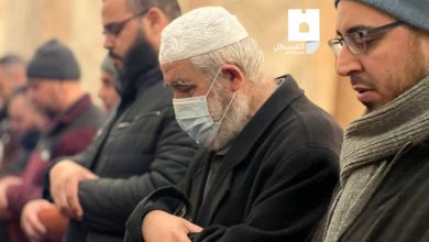 دخل الشيخ رائد صلاح، رئيس الحركة الإسلامية في الداخل الفلسطيني، الأحد الماضي، للمسجد الأقصى، وسط القدس المحتلة، بعد إبعاد قسري عنه لمدة 15