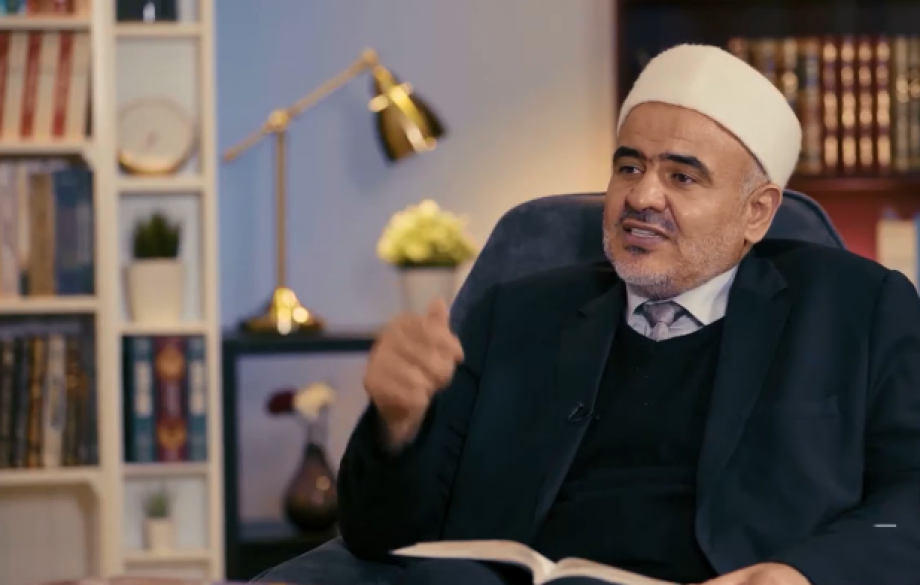 جهود عبد الله بن ياسين في توحيد بلاد المغربفصول تاريخية من سيرة زعيم دولة المرابطينبقلم: الدكتور علي محمد الصلابيهو عبد الله بن ياسين بن مكو