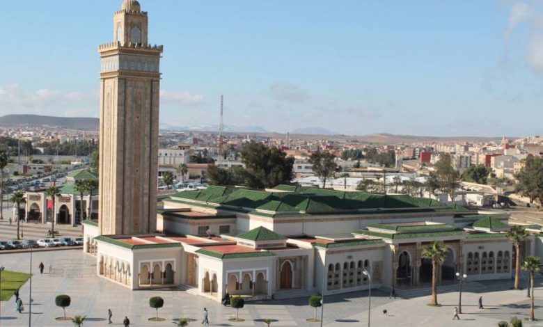 أمر أمير المؤمنين الملك محمد السادس، بأن تفتح في وجه المصلين المساجد التي شيدت أو أعيد بناؤها أو تم ترميمها من طرف وزارة الأوقاف والشؤون الإ