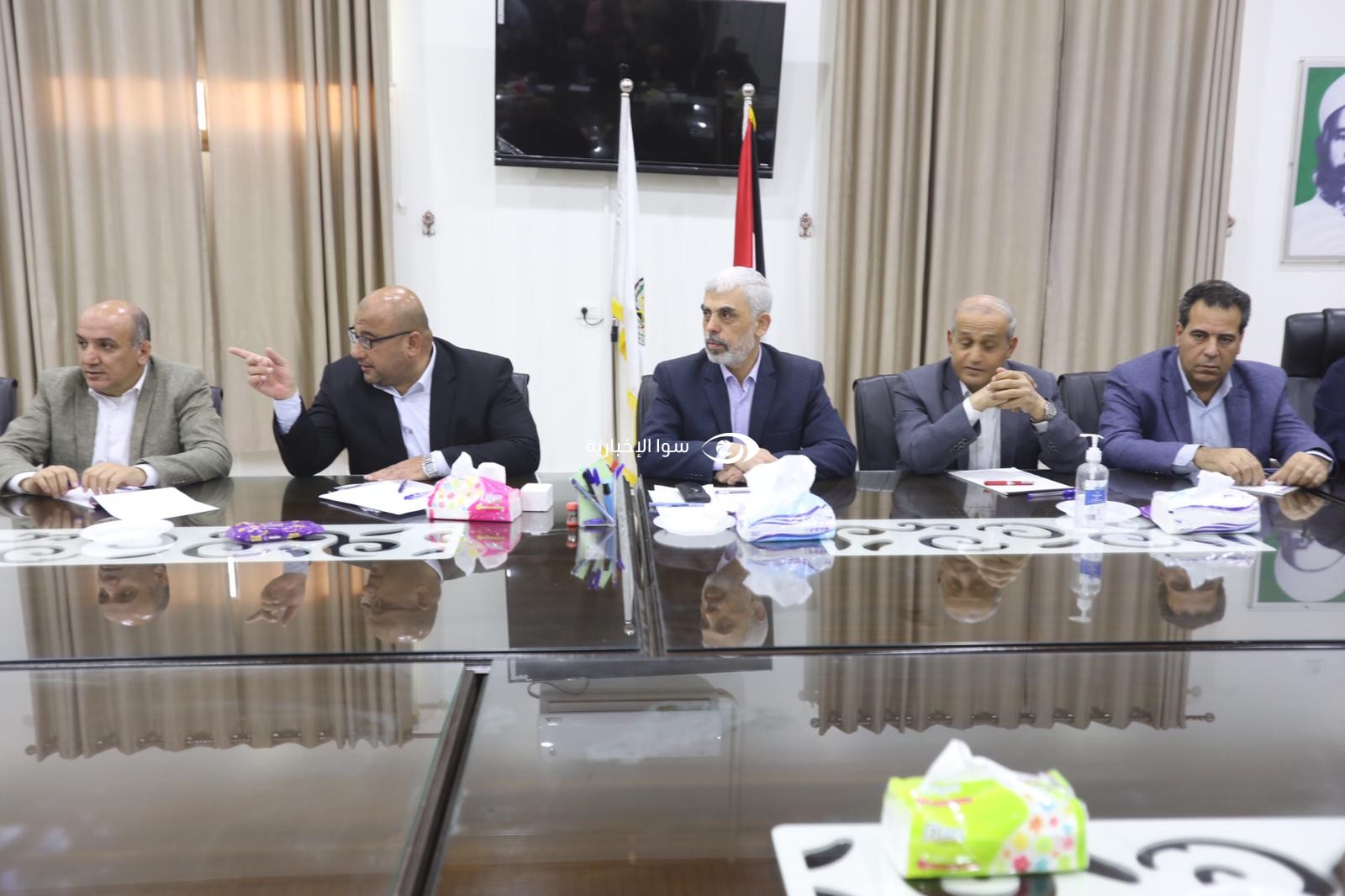 أعلنت فصائل فلسطينية في قطاع غزة، أمس الأربعاء، "التعبئة الشعبية العامة" في كل أماكن التواجد الفلسطيني، داعية المقاومة إلى مزيد من "الاستنف