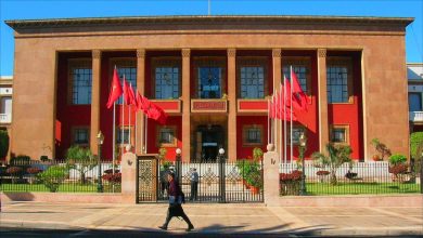 أعلن البرلمان المغربي، الشروع في اعتماد الترجمة الفورية إلى اللغة الأمازيغية خلال جلساته، لأول مرة في تاريخ البلاد.جاء ذلك على لسان رشيد الط