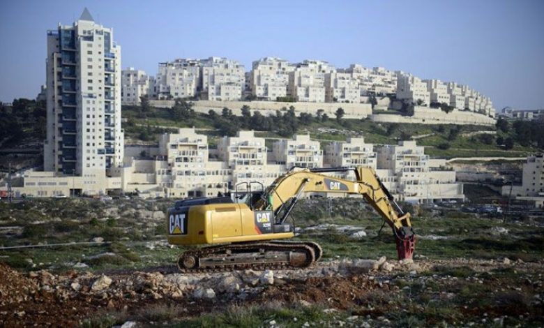 قالت حركة "حماس"، اليوم السبت، إن مصادقة الكيان الصهيوني على بناء وحدات استيطانية جديدة في الضفة الغربية، "يُعدّ تصعيدا خطيرا، وجريمة تطهير ع