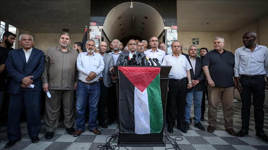 حذرت الفصائل الفلسطينية، يوم الخميس الماضي، كيان الاحتلال من اقتحام المستوطنين للمسجد الأقصى عبر "مسيرة الأعلام"، والتي من المقرر أن تنطلق ا