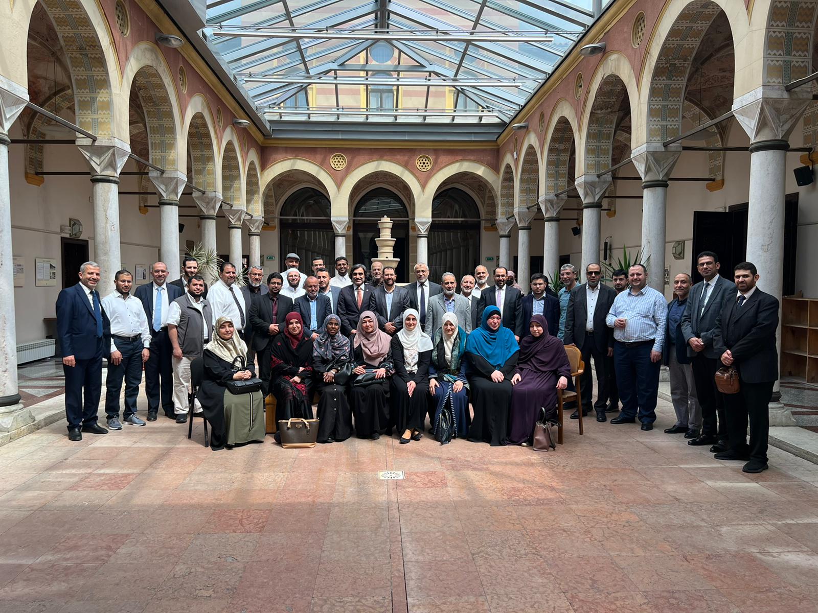 أعلن ثُلة من علماء الأمة عن تأسيس "المجلس الأوروبي للقرآن الكريم"، وذلك خلال لقاءات جمعتهم في مدينة سراييفو بدولة البوسنة والهرسك يومي السبت