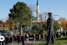 عرض مسلمون في النمسا لـ1061 اعتداء عنصري، خلال العام 2021، وفق تقرير لإحدى منظمات المجتمع المدني في البلاد. جاء ذلك في التقرير السنوي لمركز