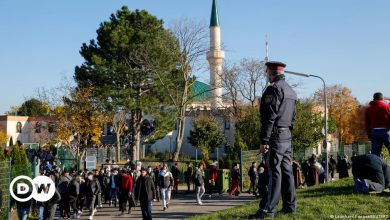 عرض مسلمون في النمسا لـ1061 اعتداء عنصري، خلال العام 2021، وفق تقرير لإحدى منظمات المجتمع المدني في البلاد. جاء ذلك في التقرير السنوي لمركز