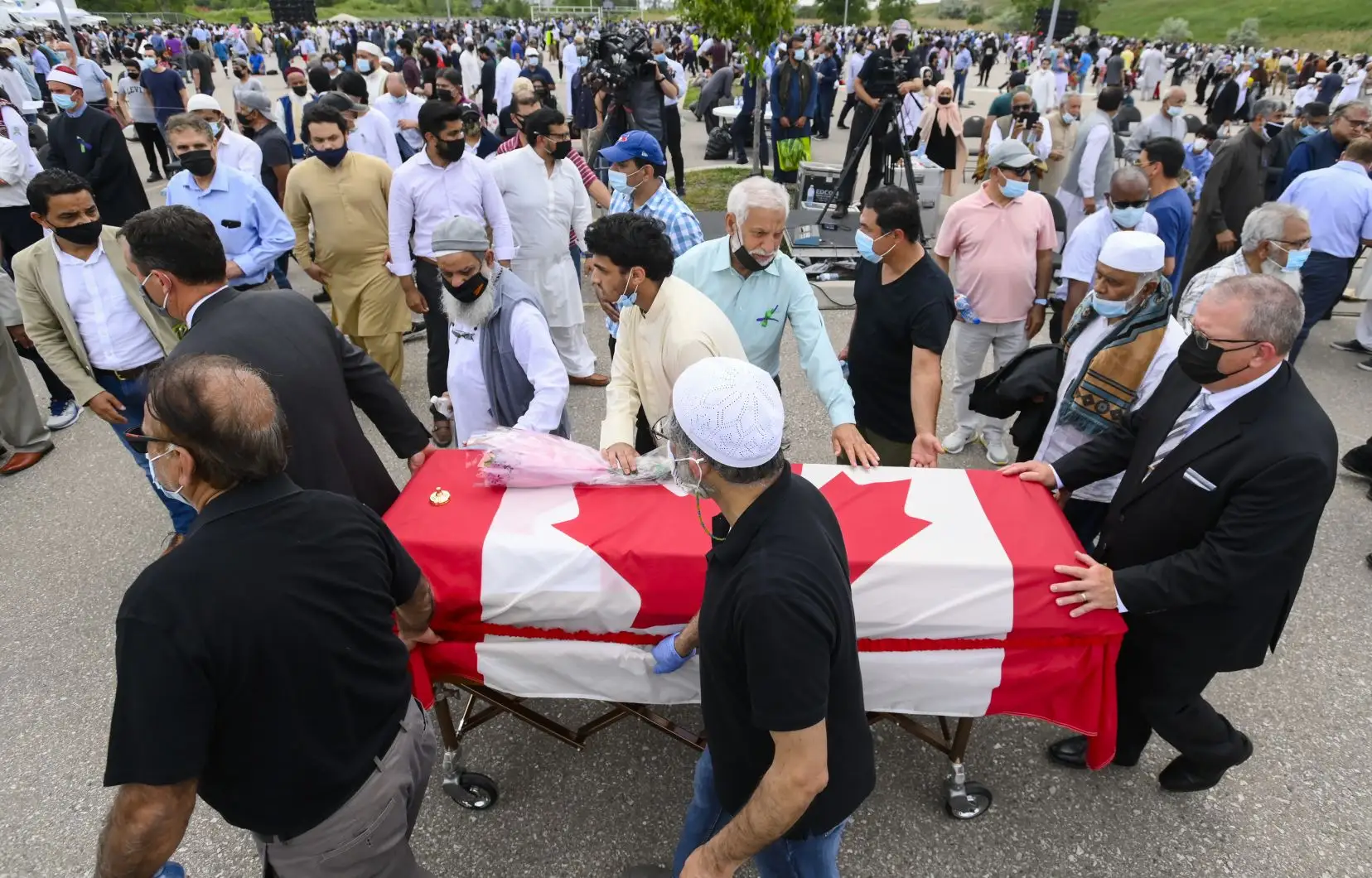 كشف تقرير رسمي في كندا عن ارتفاع عدد جرائم الكراهية ضد المسلمين في كندا، بين عامي 2020 و2021، لدى الشرطة بنسبة 71 بالمائة. وسجّل التقرير ال