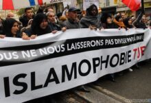 تواصلت حدة الكراهية ضد الإسلام في أوربا  ولم يقتصر ذلك على التقليل من أهمية الأوروبيين الذين يدينون بالإسلام والتمييز ضدهم بشكل جماعي فحسب،