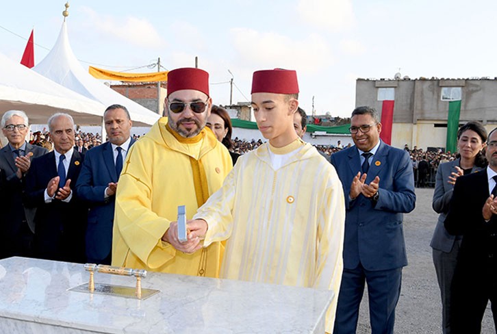 أعطى الملك محمد السادس رئيس مؤسسة محمد الخامس للتضامن اليوم الخميس تعليماته السامية بإطلاق العمل في تسعة مراكز جديدة أحدثتها المؤسسة. وتض