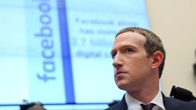 أعلن مارك زوكربيرج رئيس مجموعة "ميتا" المالكة لشركة "فيسبوك"، الأربعاء، أنه يعتزم تسريح أكثر من 11 ألف موظف، في ما اعتبره "أصعب التغييرات ف