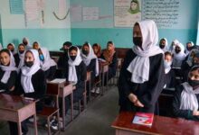 أعلنت منظمة العالم الإسلامي للتربية والعلوم والثقافة (إيسيسكو) عن رغبتها في إدارة حوار مع السلطات الأفغانية، موضوع تعليم البنات لإيجاد الح
