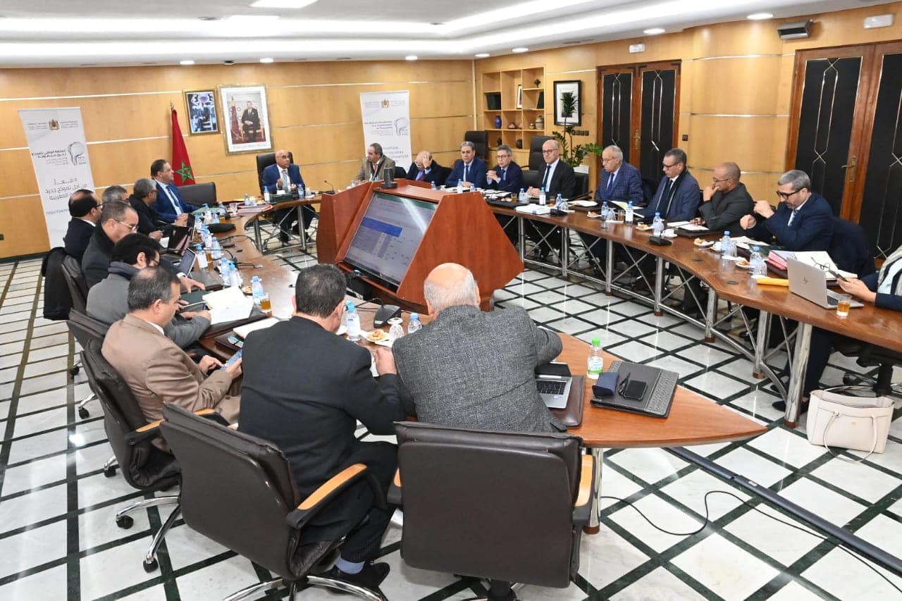 خصص الاجتماع الذي عقده وزير التعليم العالي والبحث العلمي والابتكار عبد اللطيف برؤساء الجامعات يوم الجمعة الماضي لمناقشة المحور المتعلق بالإ