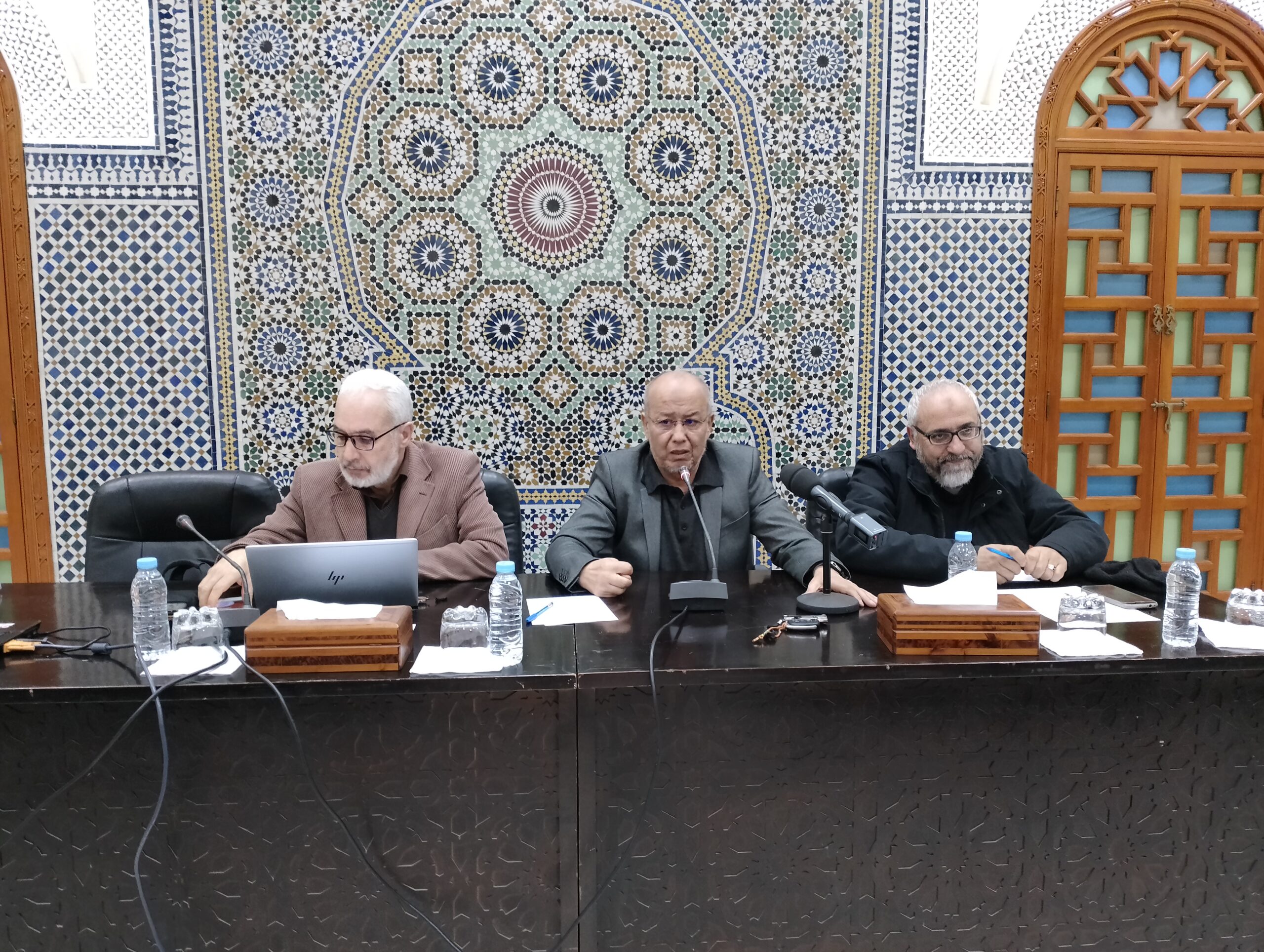 عقدت حركة التوحيد والإصلاح صباح اليوم الأحد 8 يناير 2023 لقاءات اللجان الوطنية للحركة بمقر إدارتها المركزية بالرباط بمشاركة أعضاء الأقسام ال