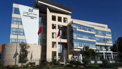 تواجدت جامعة مغربية وحيدة في قائمة أفضل الجامعات على مستوى العالم، ضمن تصنيف الجامعات الصادر عن (QS World University Rankings) لعام 2023. و