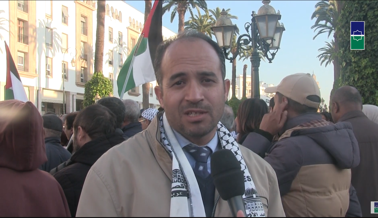 قال رشيد العدوني نائب رئيس حركة التوحيد والإصلاح أن مشاركة الشعب المغربي في هذه الوقفة بمختلف المكونات والحساسيات جاء من أجل نصرة القضية ال