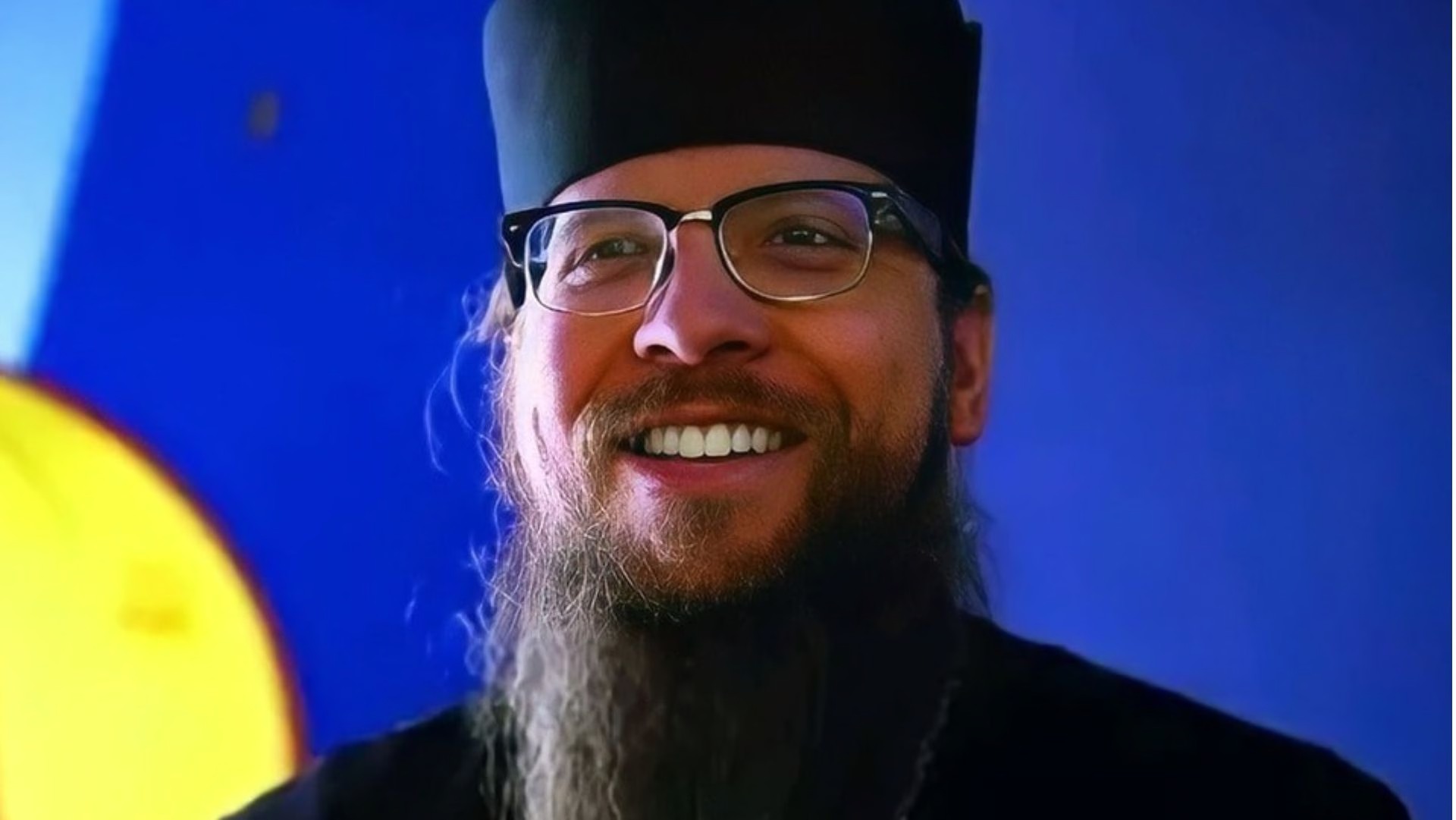 أعلن القس الأمريكي هيلاريون هيجي خبر اعتناقه الإسلام عبر صفحته الشخصية على فيسبوك يوم السبت الماضي مغيّرًا اسمه إلى سعيد عبد اللطيف. وكان الك