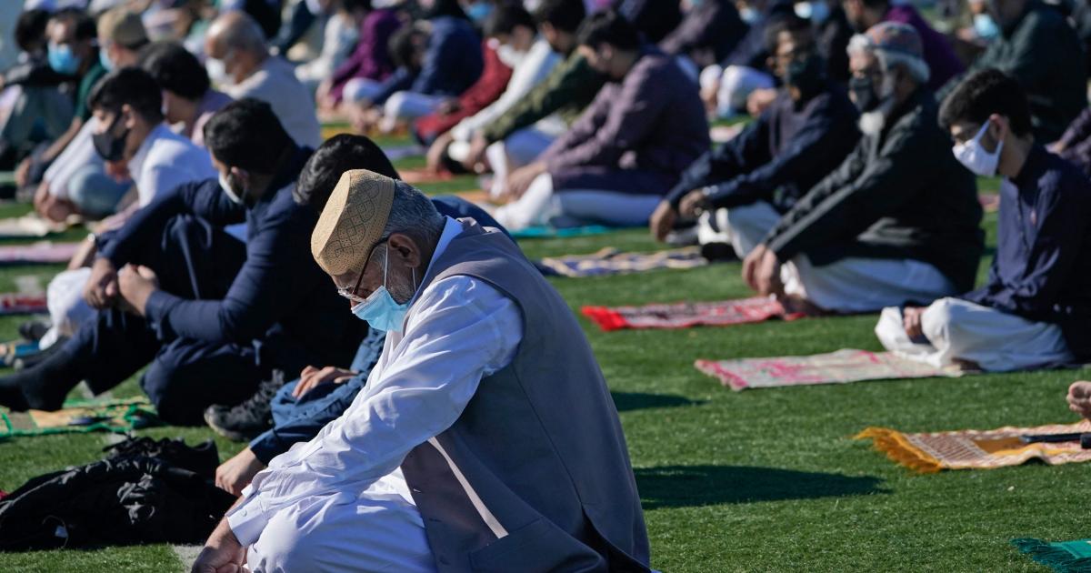 أعلن مجلس مدينة ديربورن بولاية ميشيغان الأميركية عن منح موظفي البلدية إجازة رسمية وإغلاق جميع المكاتب التابعة لها في عيدي الفطر والأضحى، لت