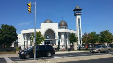 دعا مسؤولو المساجد بكندا حكومة "دوغ فورد" إلى تسريع التشريعات الهادفة إلى مكافحة الإسلاموفوبيا بعد حادث "مروع" بدافع الكراهية في "مارخام"