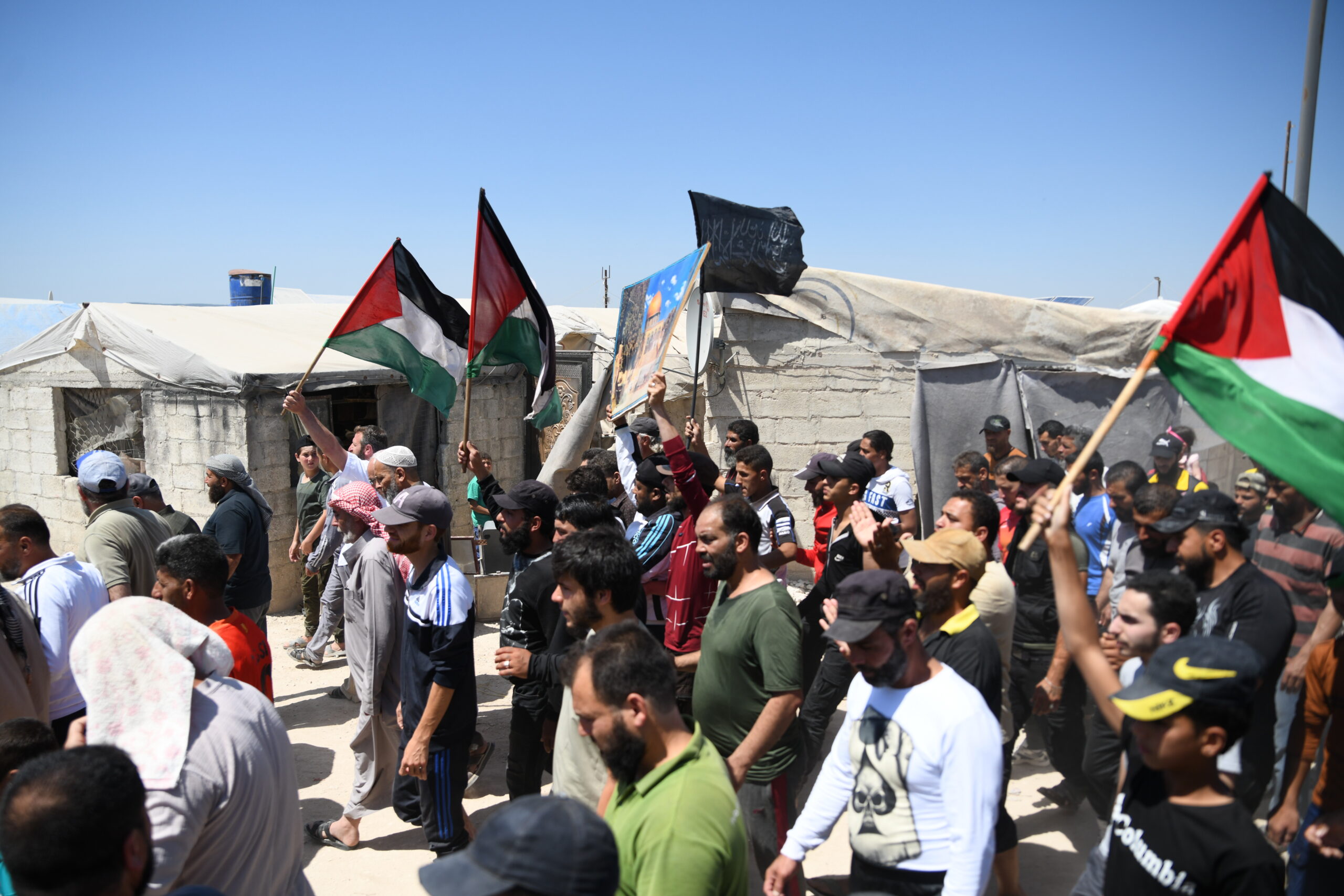 قالت وزارة شؤون القدس الفلسطينية، إن "التهجير القسري" الذي تمارسه السلطات "الإسرائيلية" في المدينة يرقى إلى "جريمة حرب"، الأمر الذي يستدعي