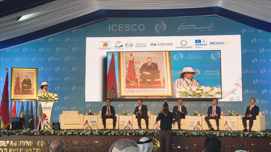 أطلقت منظمة العالم الإسلامي للتربية والعلوم والثقافة "إيسيسكو" أمس الاثنين، منظومة للتدريب الإلكتروني في مجال اللغة العربية للناطقين بغيرها