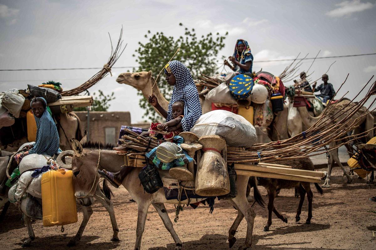 أثار تقرير جديد للأمم المتحدة المخاوف من تزايد ظاهرة النزوح بسبب الكوارث الطبيعية، وتشير التوقعات إلى احتمالية بلوغ رقم مليار ومئتي مليون نازح بفعل الظواهر المرتبطة بالتغير المناخي بحلول 2050.