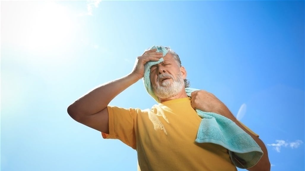 توصلت دراسة حديثة إلى أن ارتفاع درجات الحرارة يزيد فرص الإصابة ببعض الأمراض الخطيرة والمزمنة ومضاعفات قد تسبب الوفاة. وأفادت الدراسة التي ن