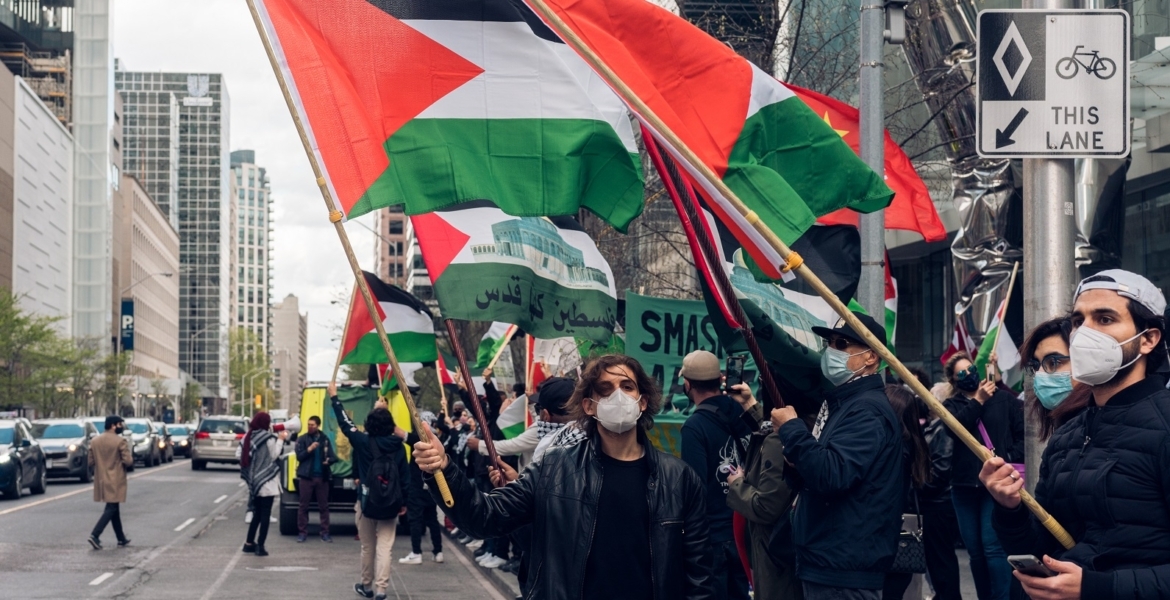 قال تقرير بريطاني ينتقد تعريف "معاداة السامية" الذي تتبناه غالبية جامعات المملكة المتحدة، إن ذلك التعريف أسفر عن رفع 40 قضيةً ضد طلاب، وأك