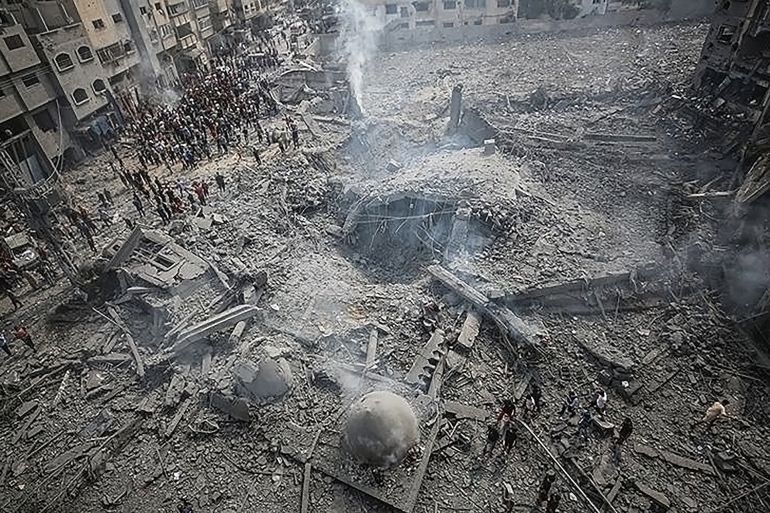 غزة تتعرض للتدمير