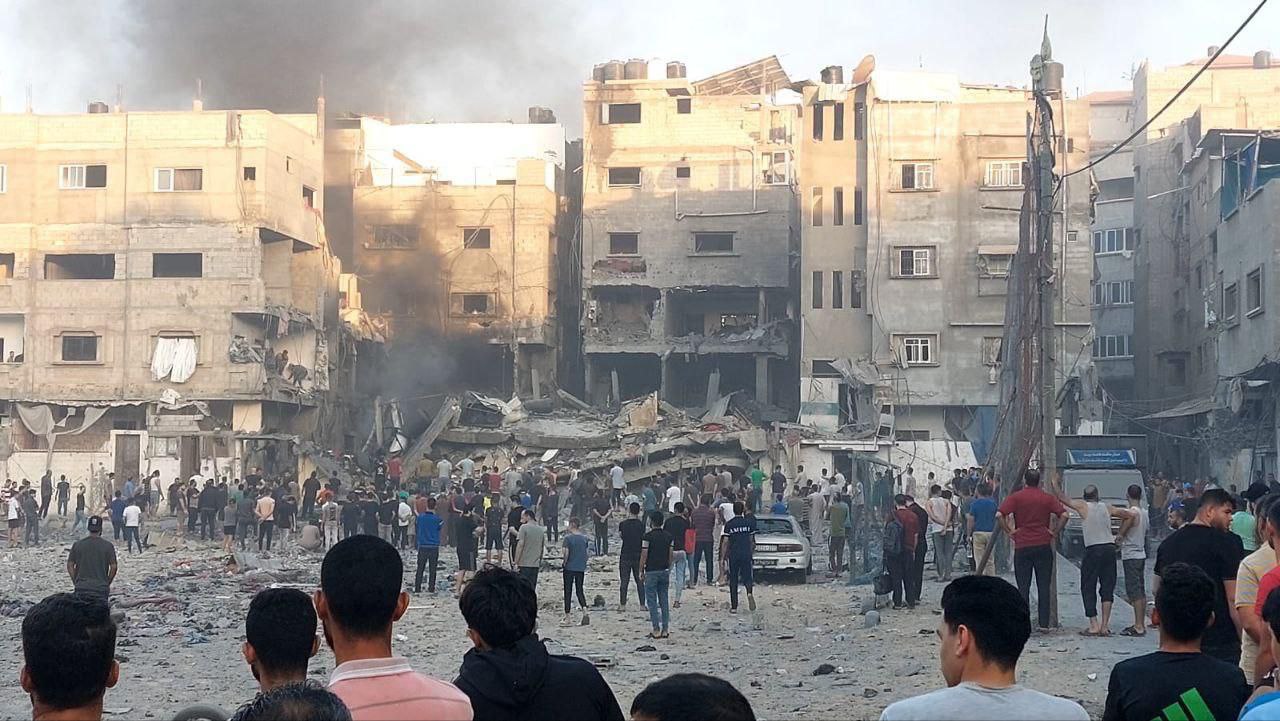 تواصلت التحذيرات الدولية من الجرائم التي يرتكبها الاحتلال "الإسرائيلي" على الشعب الفلسطيني في عدوانه على قطاع غزة والتي وصفت بجرائم حرب وم