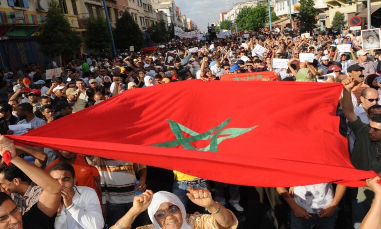 كشف المعهد المغربي لتحليل السياسات وجود وجهات نظر متباينة لدى المواطنين حول حرية التعبير بالمغرب، حيث يرى 42 بالمائة من المستجوبين أنها مضمونة