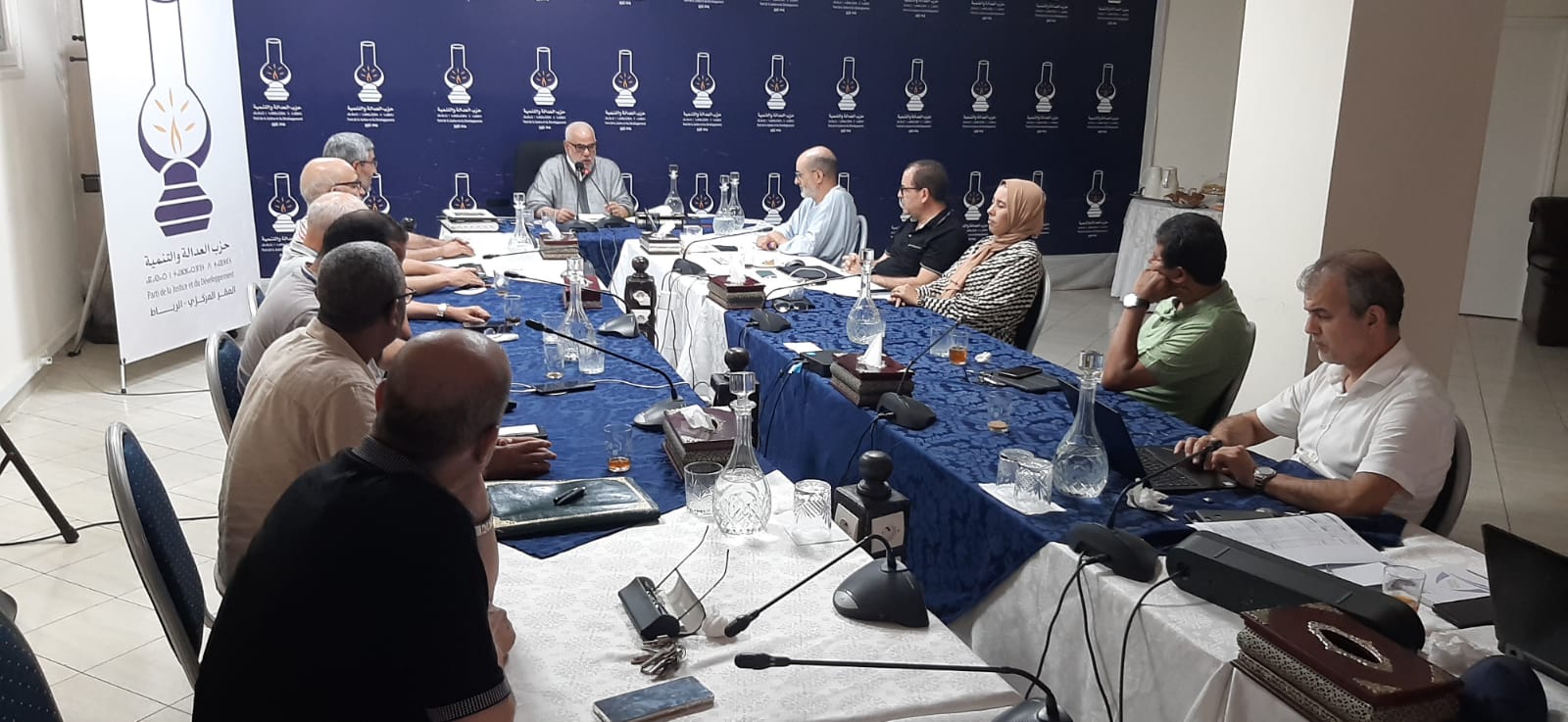 سجلت الأمانة العامة لحزب العدالة والتنمية باستغراب ورفض شديد تكريس الحكومة ووزير التربية الوطنية لمنطق الإقصاء والاستفراد في تركيبة اللجنة ال