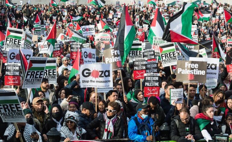 أعلن بن جمال مدير حملة التضامن مع فلسطين في بريطانيا، أن الـ17 من فبراير الجاري سيكون اليوم العالمي الثاني للعمل من أجل دعم غزة، وذلك خلال