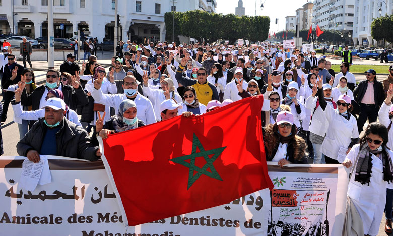 نددت الفدرالية الوطنية لنقابات أطباء الأسنان بالقطاع الحر بالمغرب بتواصل قوى الاحتلال الصهيونية تجويع وتشريد وقتل الأبرياء في غزة، على مرئ و