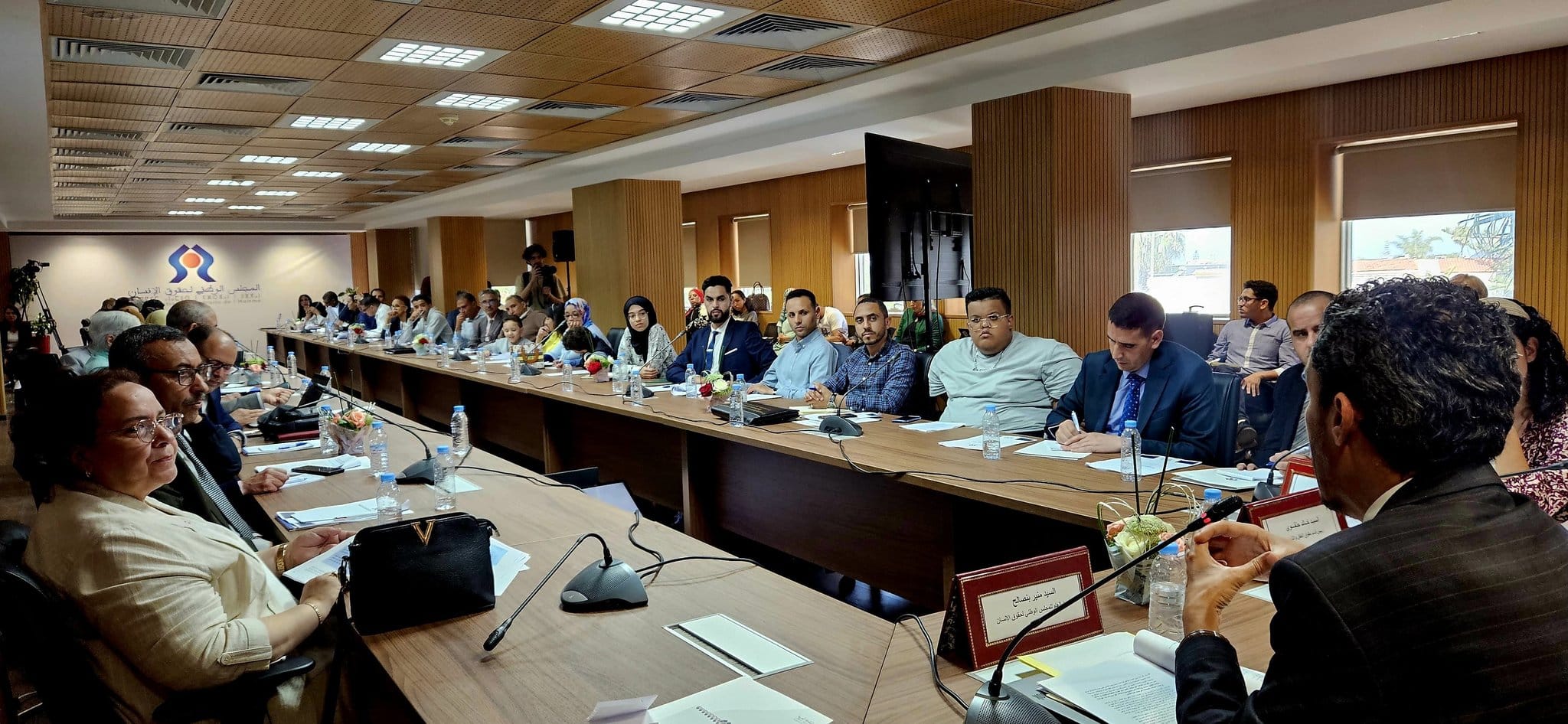 أصدر المجلس الوطني لحقوق الإنسان خلاصات وتوصيات رصده لوضعية حقوق الطفل في سياق زلزال الأطلس الكبير تحمل عنوان "حماية حقوق الطفل في سياق زلزا