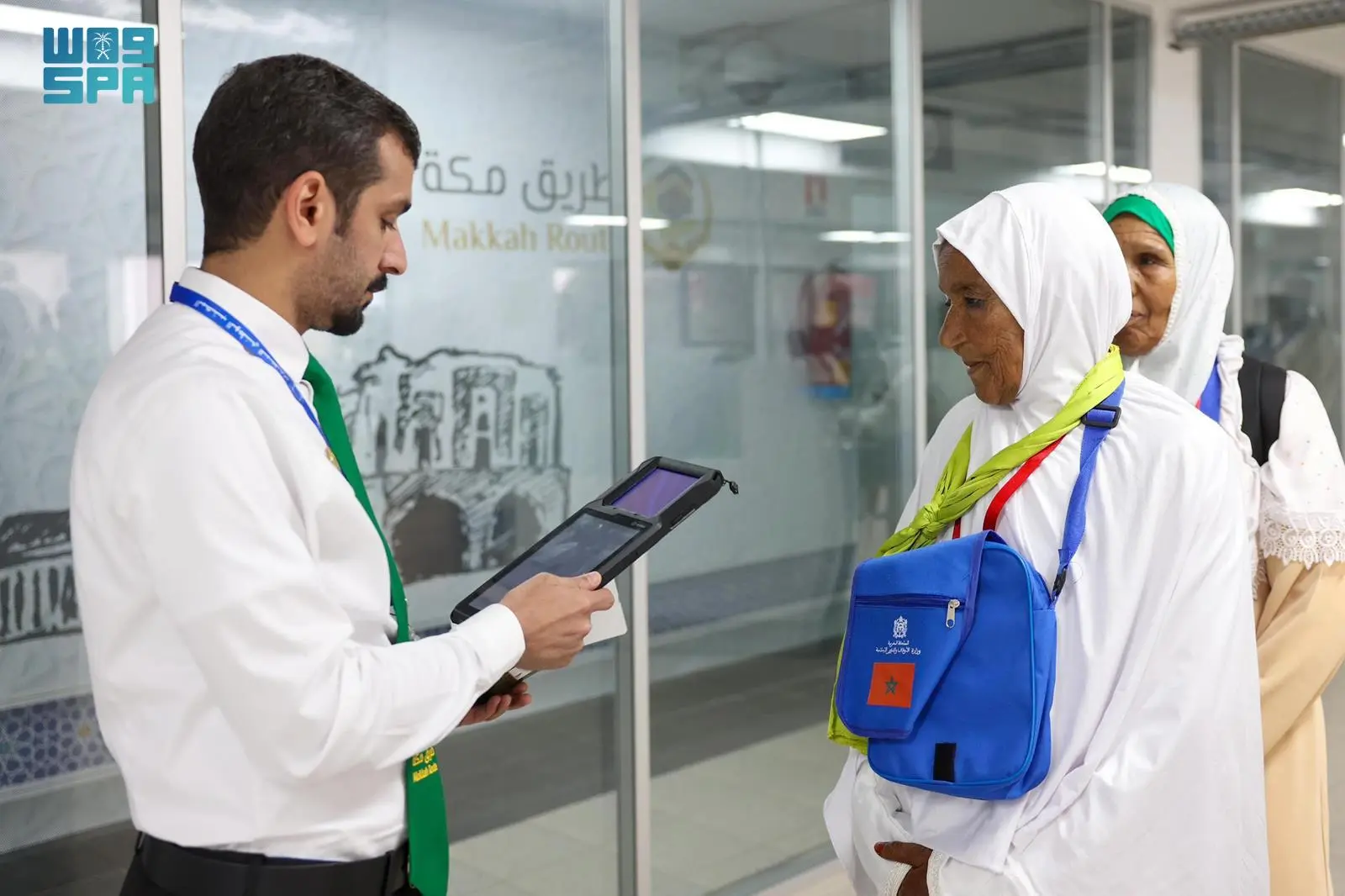 أكد المتحدث الأمني لوزارة الداخلية السعودية، العقيد طلال الشلهوب، يوم الأحد بجدة، أن أزيد من 300 من الحجاج المغاربة برسم موسم حج 1445 استفا