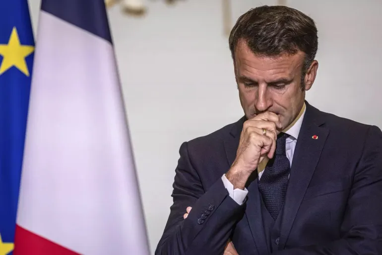 وسط الضغط المتزايد على الحكومة الفرنسية بضرورة الاعتراف بالإسلاموفوبيا خاصة بعد اغتيال الشاب المسلم أبوبكر سيسي داخل مسجد في منطقة الغار الت